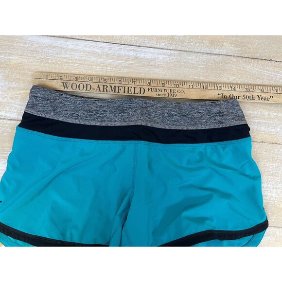 Lululemon Women’s Size 4 Groovy Run Lined Shorts Aqua Turquoise Gray & Black - Picture 10 of 10